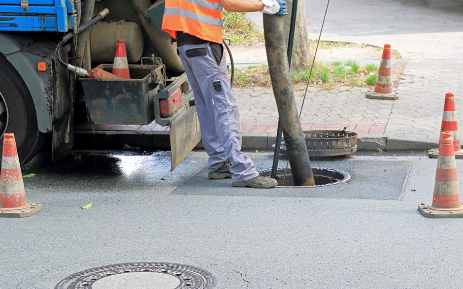 entreprise pour déboucher canalisation Bosse